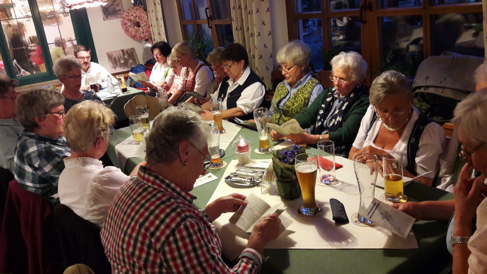 2017-043 Wirtshaussingen.jpg